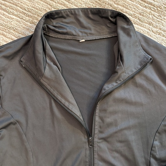 Maternity athletic zip up jacket grey tall friendly pregnancy - Picture 3 of 6